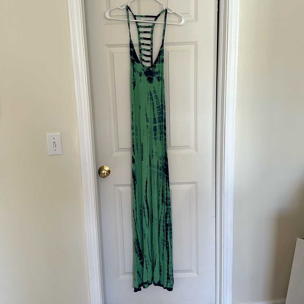 Tie-dye maxi dress